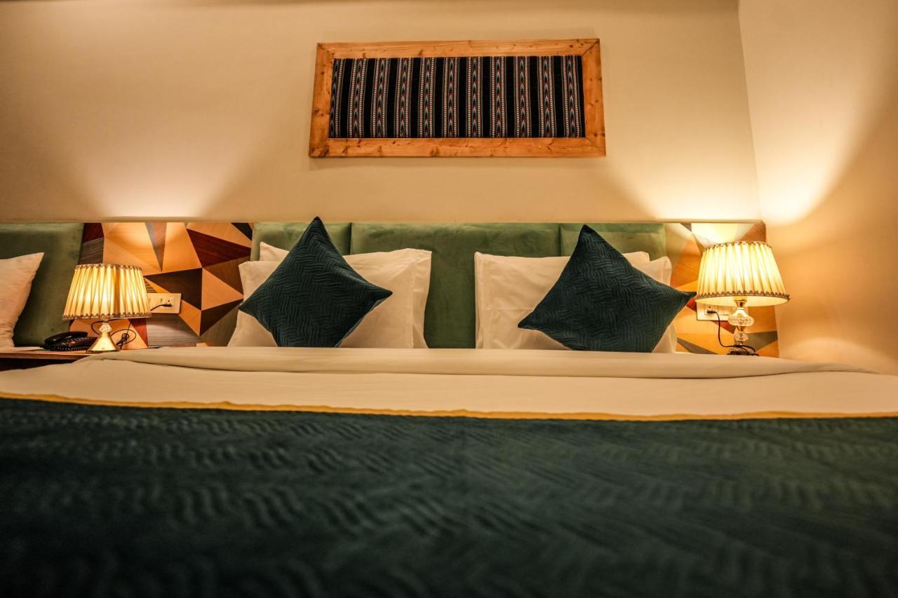 Hotel Square One By D'Polo ดารัมซาลา ภายนอก รูปภาพ
